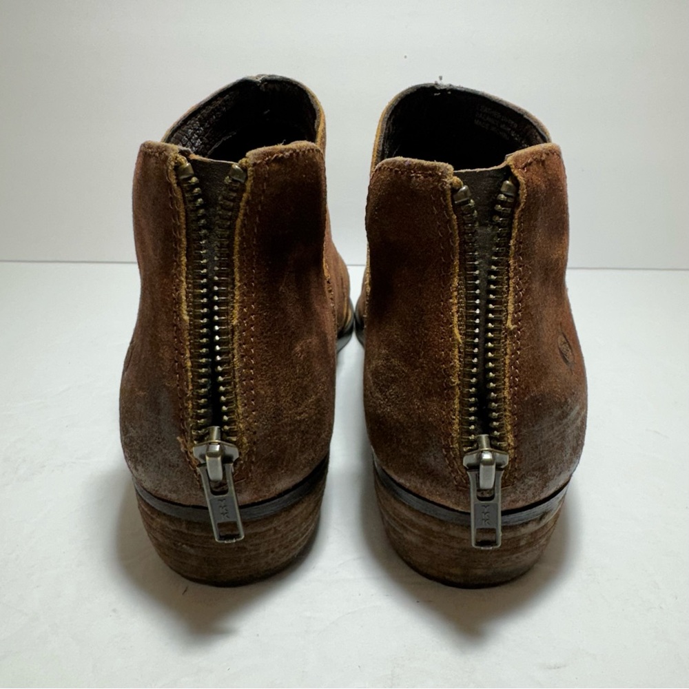 Born Kerri Cognac Brown Distressed Suede Women's Bootie Sz 10 Western Back Zip - Picture 6 of 15
